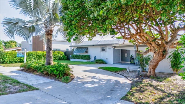 1 of 40 - 19510 Ne 19th Ave, Miami, FL