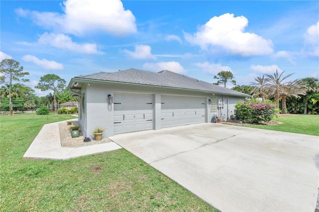 4 of 77 - 16783 92nd Ln, Loxahatchee, FL