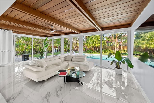 3 of 95 - 1025 Washington St, Hollywood, FL