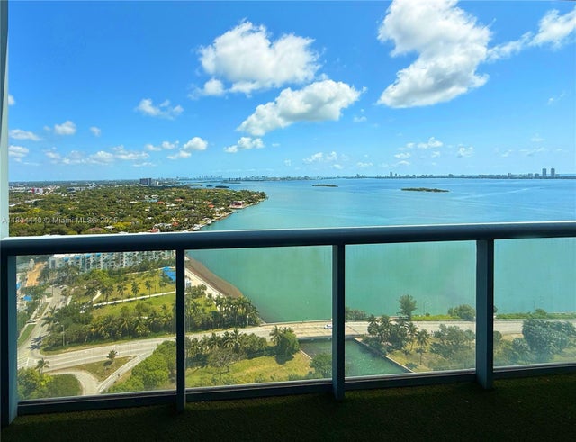 1 of 37 - 601 Ne 36th St 2608, Miami, FL