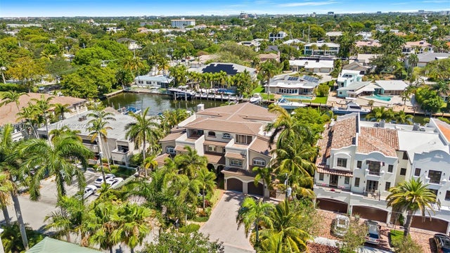 1 of 36 - 2719 Ne 15th St 3, Fort Lauderdale, FL