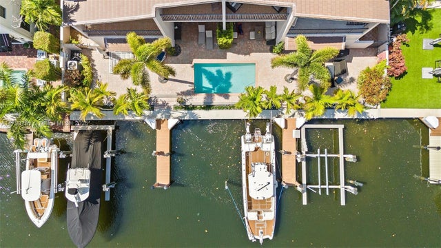 4 of 36 - 2719 Ne 15th St 3, Fort Lauderdale, FL