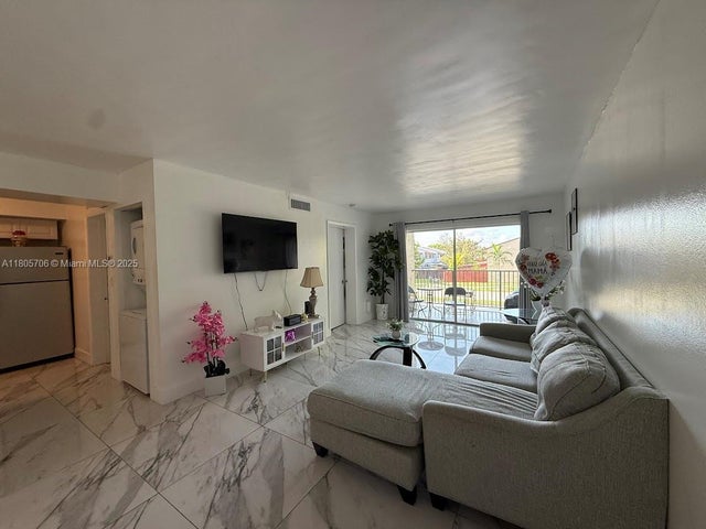 5 of 20 - 15241 Sw 80th St 207, Miami, FL