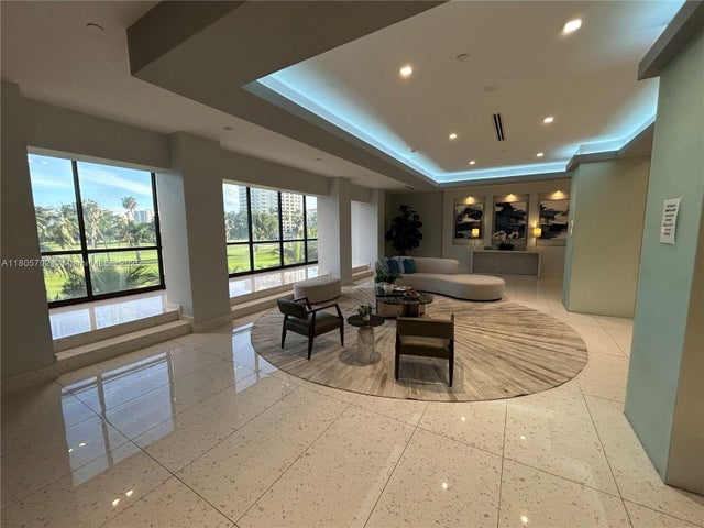 3 of 17 - 20335 W Country Club Dr 903, Aventura, FL