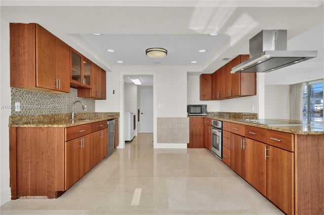 4 of 20 - 5660 Collins Ave 15b, Miami Beach, FL