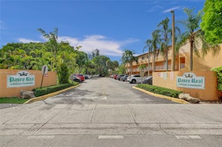 Photo of Listing #A11805794