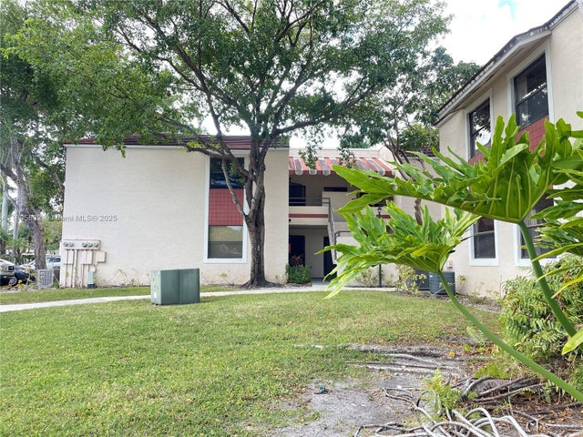 2 of 16 - 20065 Ne 3rd Ct O3, Miami, FL