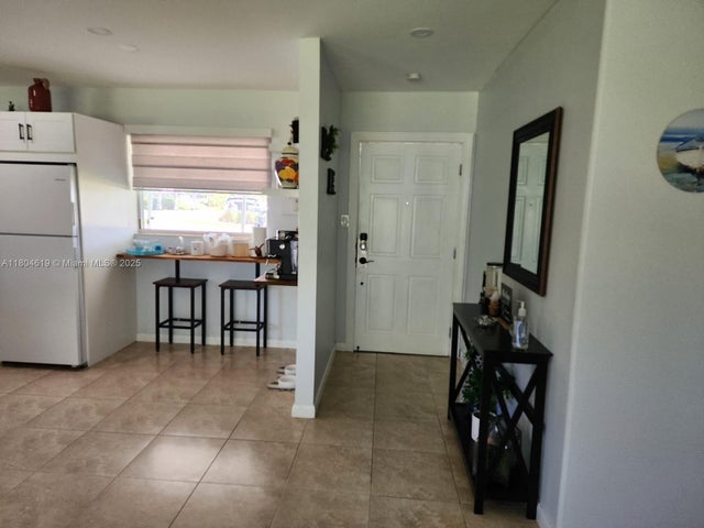 4 of 34 - 818 Lake Mcgregor Dr, Fort Myers, FL