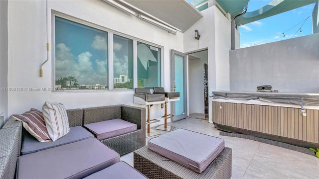 5 of 26 - 734 Michigan Ave 6, Miami Beach, FL