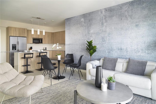 4 of 5 - 3900 Biscayne Blvd N-705, Miami, FL