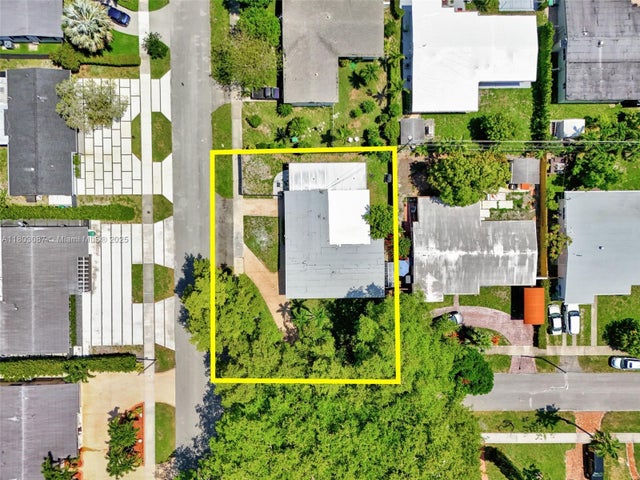 4 of 45 - 9491 Sw 54th St, Miami, FL