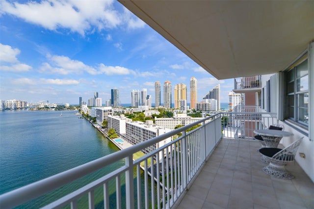 4 of 36 - 251 174th St 1902, Sunny Isles Beach, FL