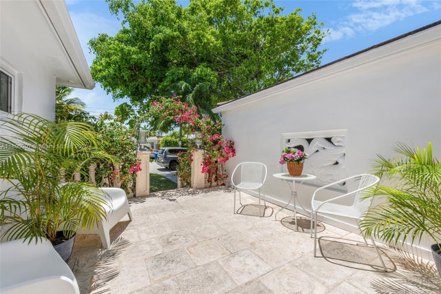 3 of 20 - 9057 Emerson Ave, Surfside, FL