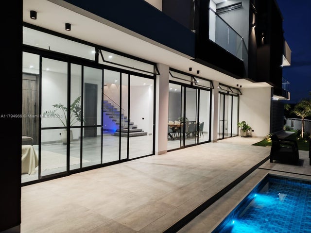 4 of 23 - Km 2 Via Chipaya . , Colombia, Other Country - Not In USA, FL