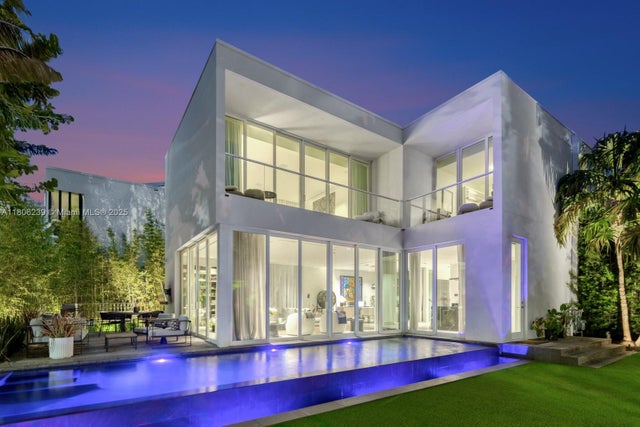 3 of 64 - 4700 N Meridian Ave, Miami Beach, FL