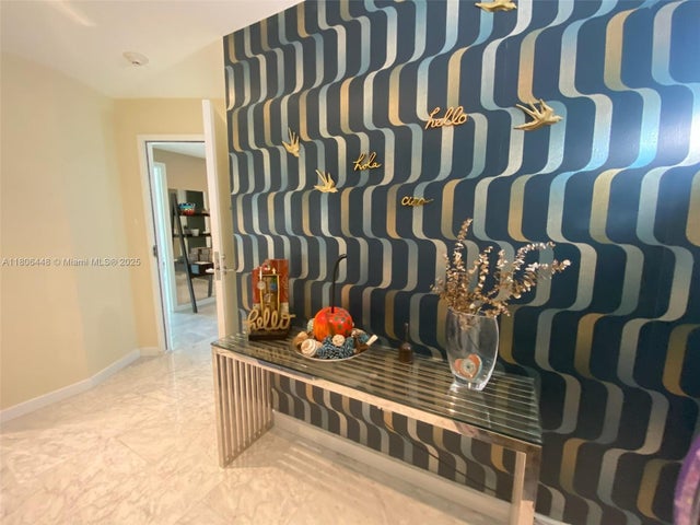 2 of 19 - 2900 Ne 7th Ave 2102, Miami, FL