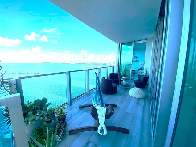 3 of 19 - 2900 Ne 7th Ave 2102, Miami, FL