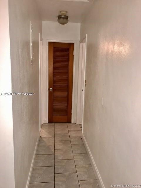 3 of 6 - 2901 Jackson St 3, Hollywood, FL