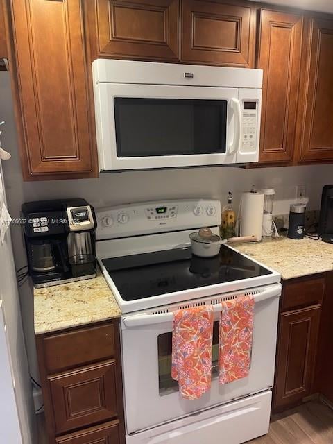 2 of 20 - 336 Golfview Rd 403, North Palm Beach, FL