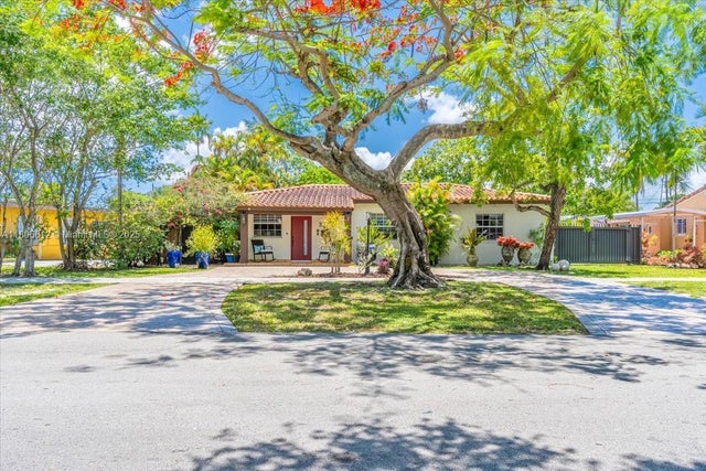 2 of 27 - 341 Nw 63rd Ct, Miami, FL