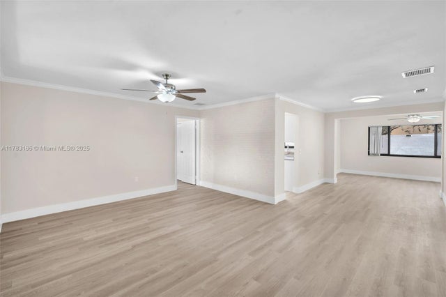 4 of 40 - 11310 Nw 35th St, Sunrise, FL
