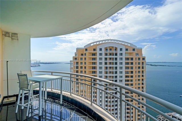 4 of 42 - 848 Brickell Key Dr 3803, Miami, FL