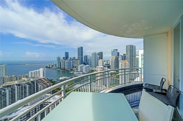5 of 42 - 848 Brickell Key Dr 3803, Miami, FL