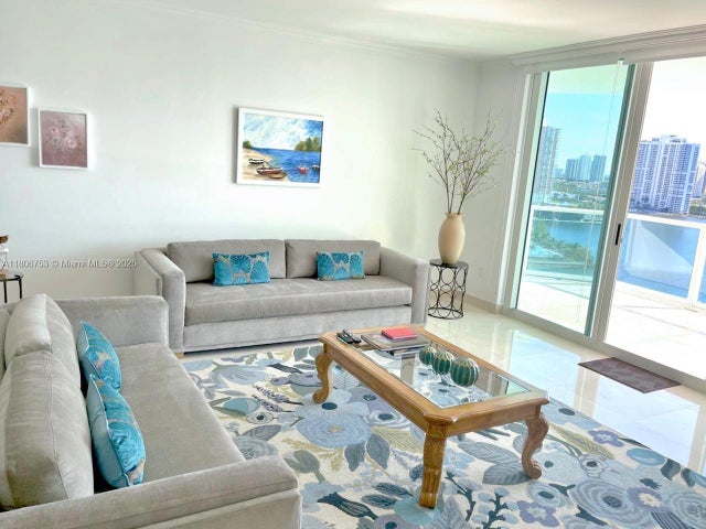 5 of 40 - 3301 Ne 183 St 1705, Aventura, FL