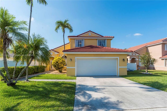 2 of 64 - 1060 Nw 192nd Ave, Pembroke Pines, FL