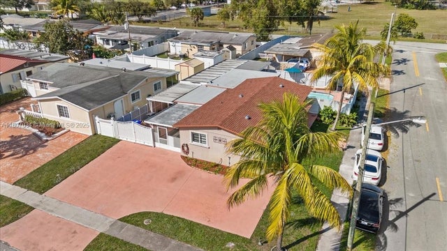 3 of 40 - 7601 Simms St, Hollywood, FL