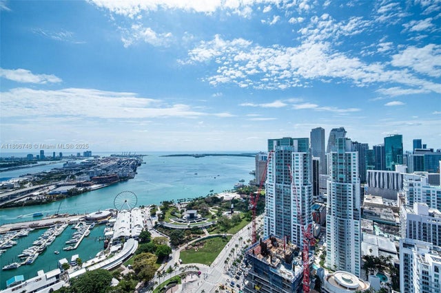 398 Ne 5th St 4518, Miami