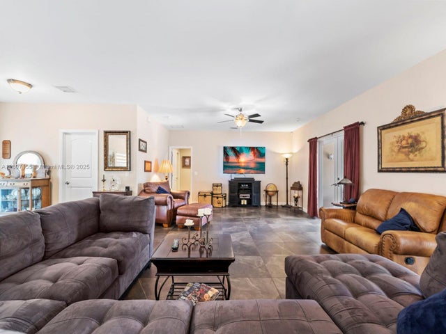 2 of 52 - 15150 Sw 240th St, Homestead, FL