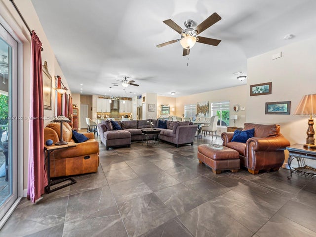 4 of 52 - 15150 Sw 240th St, Homestead, FL