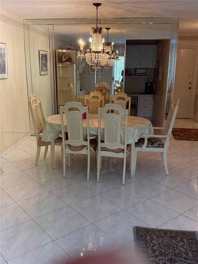 3 of 14 - 1395 Ne 167th St 203, Miami, FL