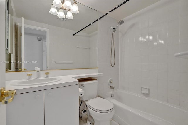 5 of 19 - 2924 Day Ave Ph4n, Coconut Grove, FL