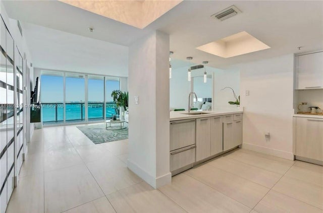 2 of 47 - 1800 N Bayshore Dr 3707, Miami, FL