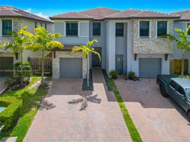 3 of 32 - 25565 Sw 109th Ave, Homestead, FL