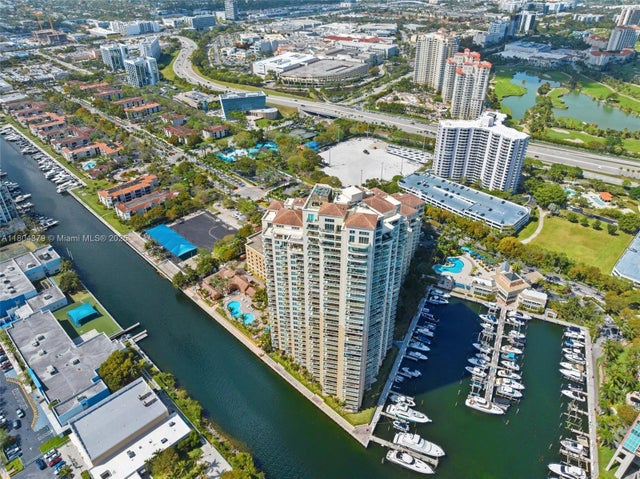 3330 Ne 190th St 717, Aventura