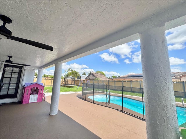 5 of 31 - 15421 Sw 158th St, Miami, FL