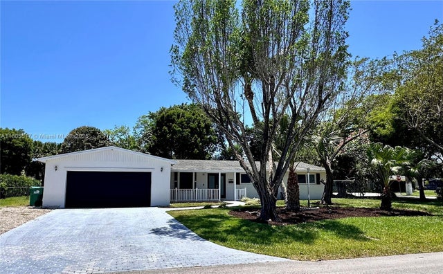 3 of 73 - 8890 Sw 155th Ter, Palmetto Bay, FL
