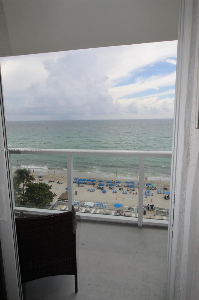 2 of 27 - 19201 Collins Ave 714, Sunny Isles Beach, FL