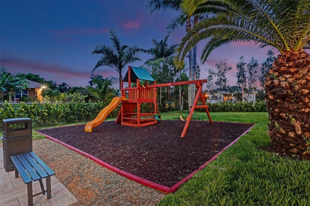 4 of 82 - 16301 Sw 62nd St, Southwest Ranches, FL