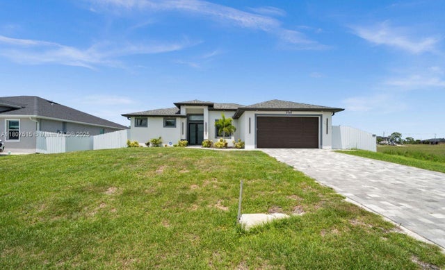 3 of 27 - 2522 Nw 15th Pl, Cape Coral, FL