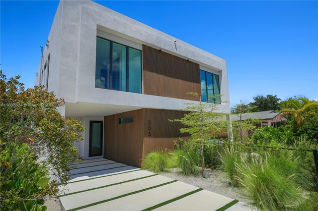 1 of 23 - 355 Nw 50th St, Miami, FL