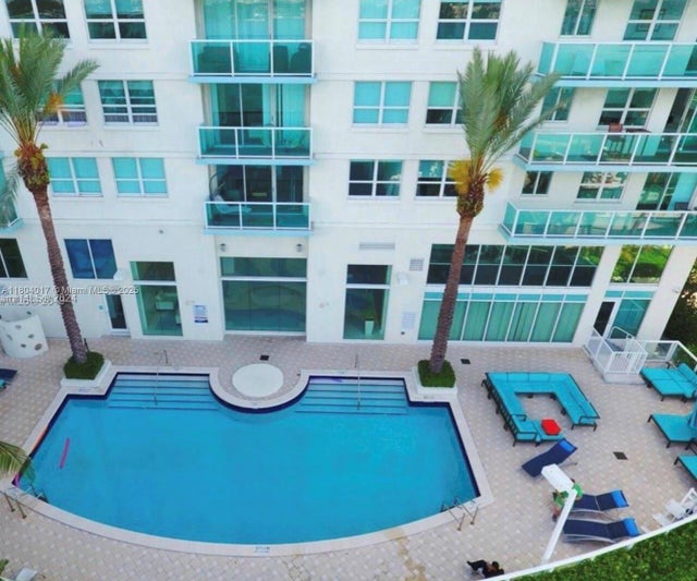 2 of 19 - 650 West Ave 1206, Miami Beach, FL