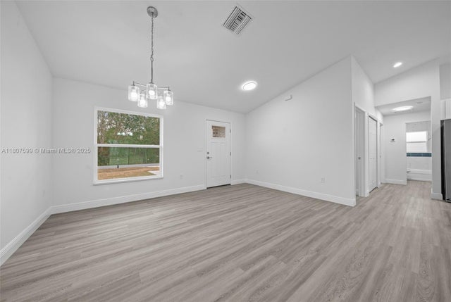 5 of 34 - 7 Walnut Place, Other, FL