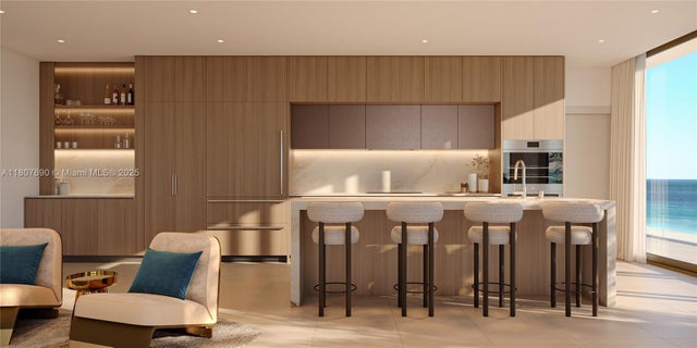 2 of 20 - 901 S Ocean Dr 308, Hollywood, FL