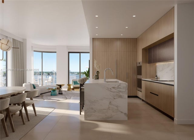4 of 20 - 901 S Ocean Dr 308, Hollywood, FL