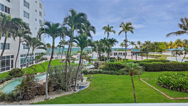 1 of 18 - 5005 Collins Ave 212, Miami Beach, FL