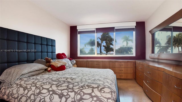 5 of 18 - 5005 Collins Ave 212, Miami Beach, FL